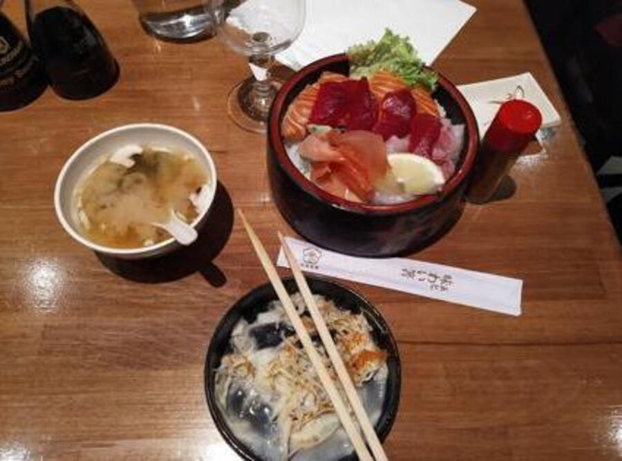 Chirashi saumon-thon et soupe miso
